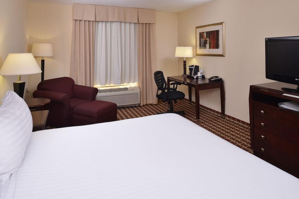 Express & - Poconos By Ihg Hotel White Haven