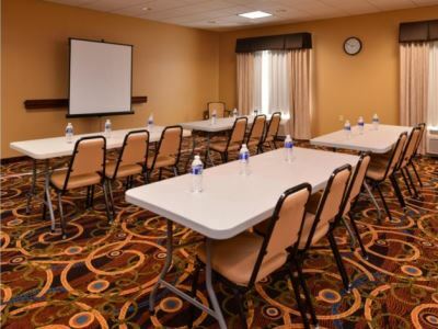 Hotel Express & - Poconos By Ihg